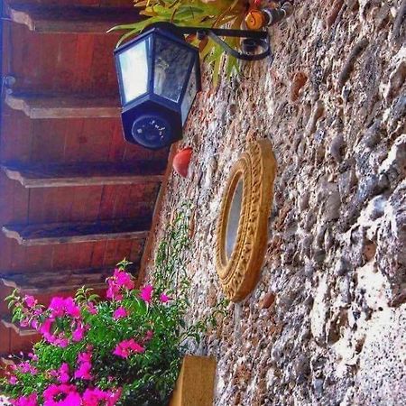 Hotel Posada San Jeronimo โกอาเตเปก ภายนอก รูปภาพ
