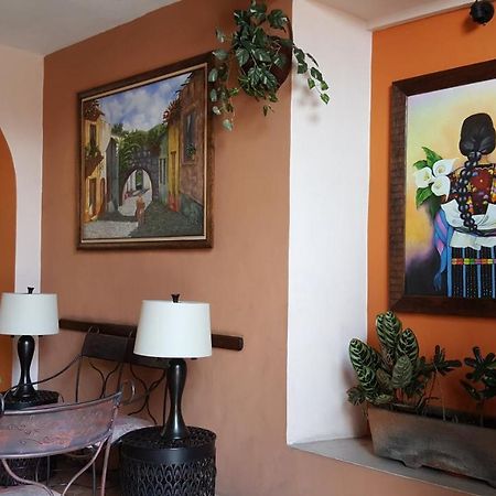 Hotel Posada San Jeronimo โกอาเตเปก ภายนอก รูปภาพ