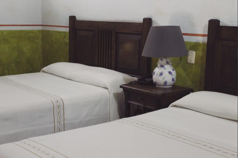 Hotel Posada San Jeronimo โกอาเตเปก ภายนอก รูปภาพ