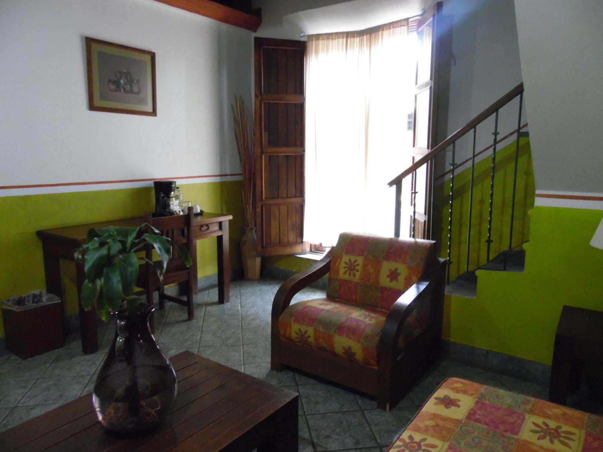 Hotel Posada San Jeronimo โกอาเตเปก ภายนอก รูปภาพ