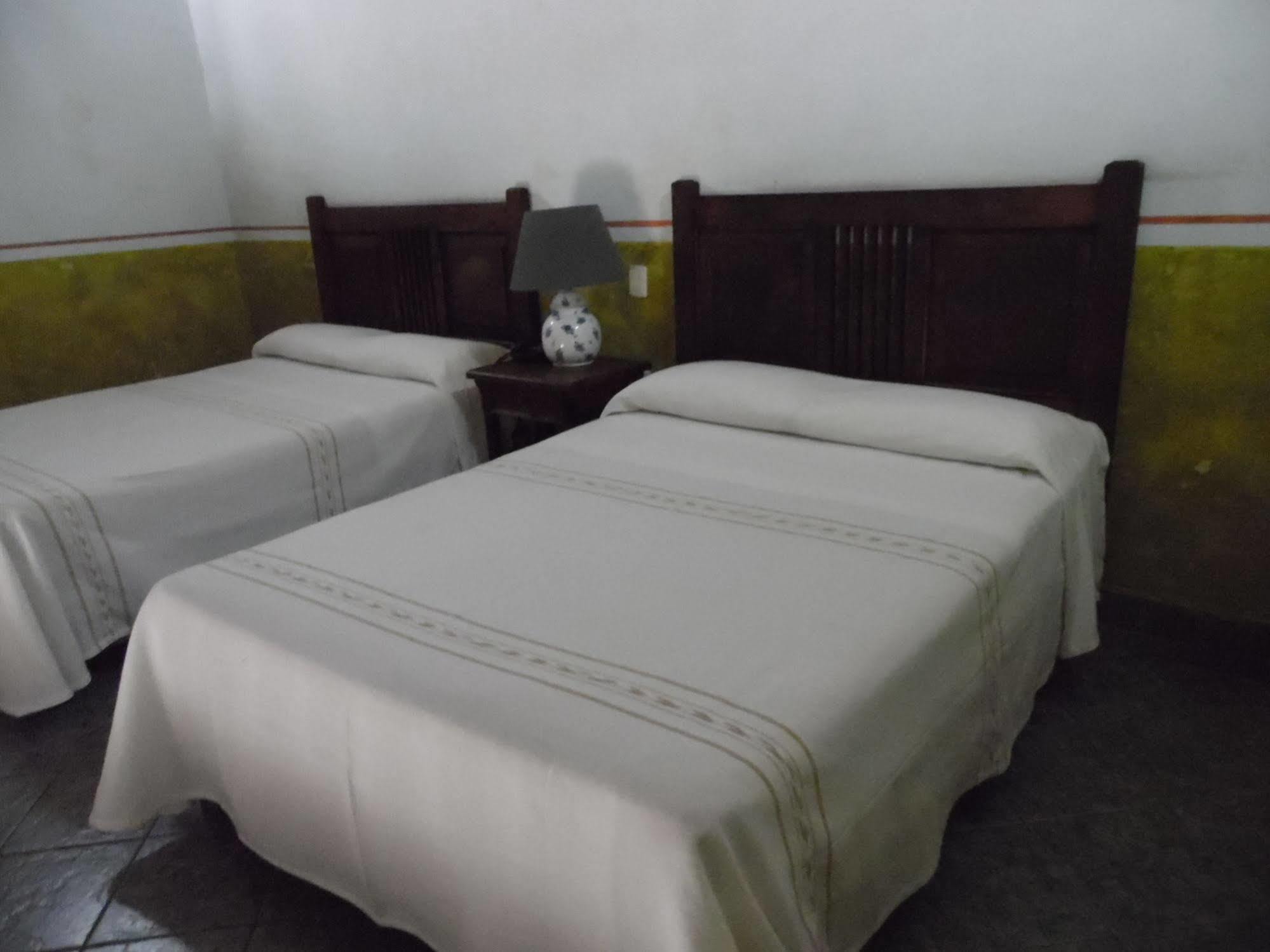 Hotel Posada San Jeronimo โกอาเตเปก ภายนอก รูปภาพ