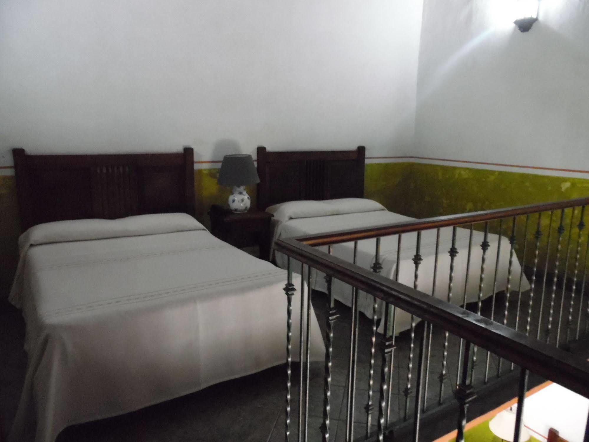Hotel Posada San Jeronimo โกอาเตเปก ภายนอก รูปภาพ