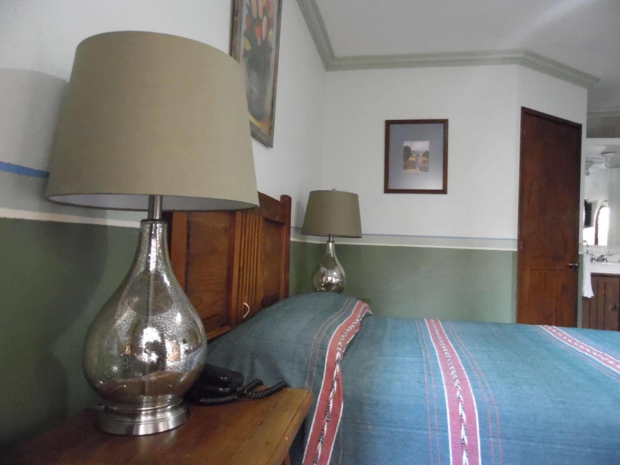 Hotel Posada San Jeronimo โกอาเตเปก ภายนอก รูปภาพ