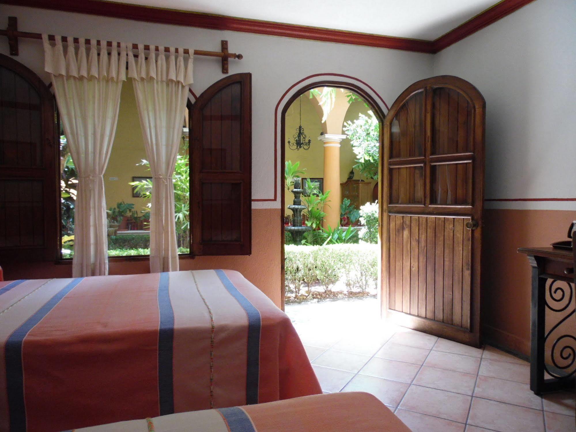 Hotel Posada San Jeronimo โกอาเตเปก ภายนอก รูปภาพ