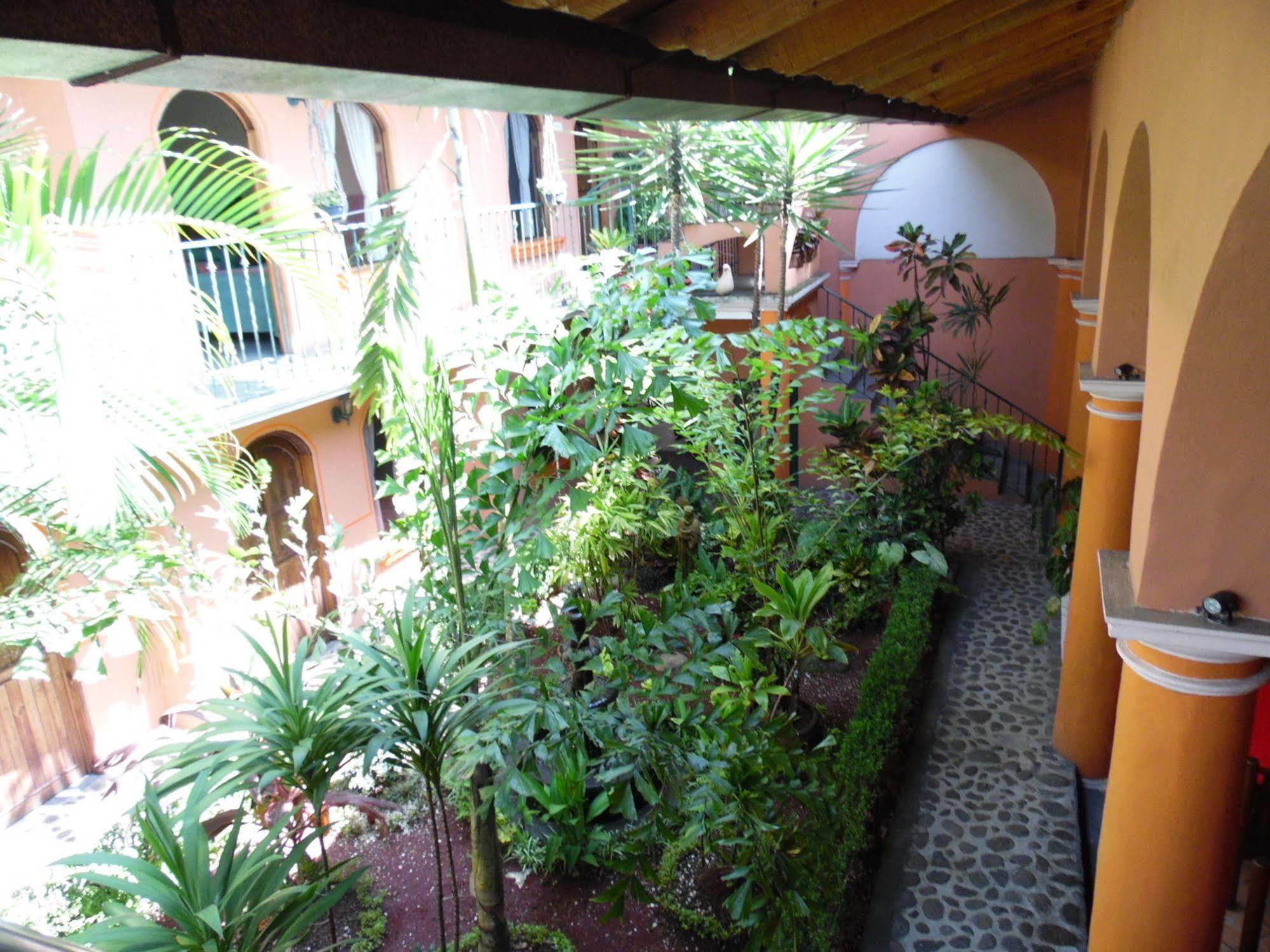 Hotel Posada San Jeronimo โกอาเตเปก ภายนอก รูปภาพ