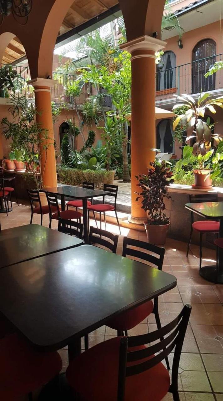 Hotel Posada San Jeronimo โกอาเตเปก ภายนอก รูปภาพ