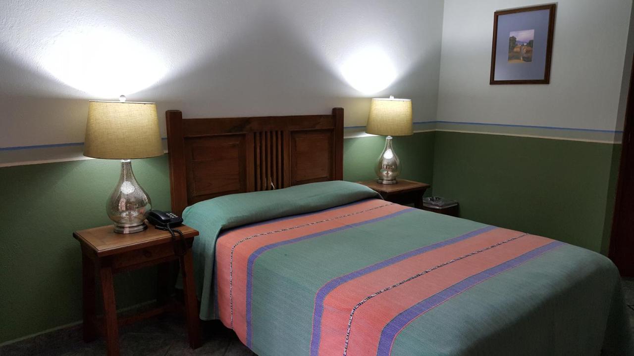 Hotel Posada San Jeronimo โกอาเตเปก ภายนอก รูปภาพ